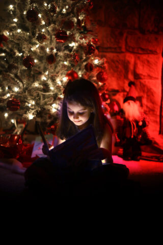 1 6 683x1024 640x480