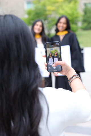 6C4A8915 683x1024 640x480