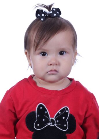 Emma 5198591400 731x1024 640x480