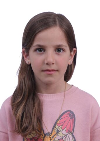 Maria 731x1024 640x480